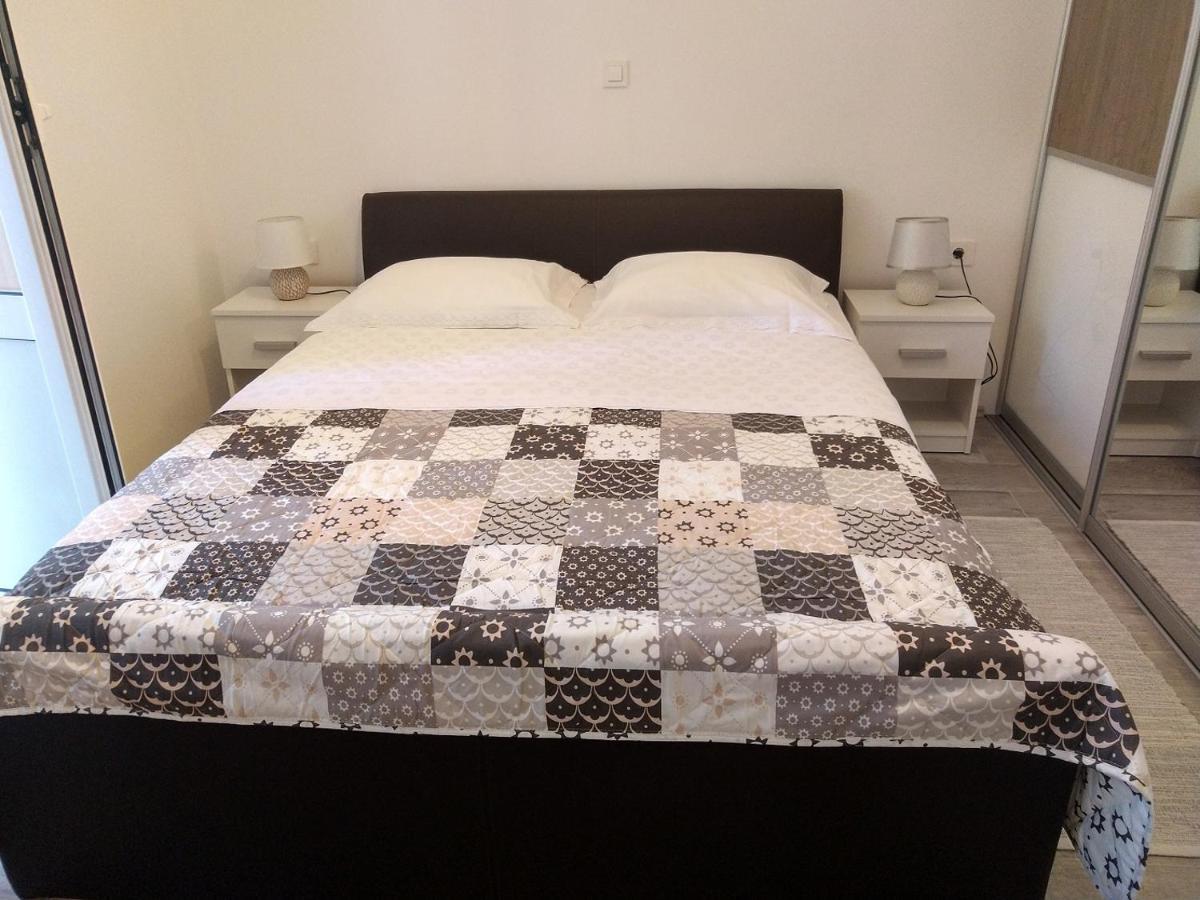 Deluxe Apartment Joia With Balcony On The Beach Bacvice, Free Parking, Old Town, Near Ferry Port Σπλιτ Εξωτερικό φωτογραφία