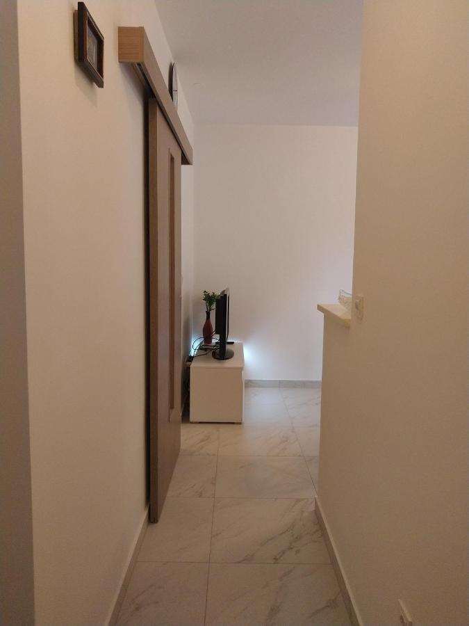 Deluxe Apartment Joia With Balcony On The Beach Bacvice, Free Parking, Old Town, Near Ferry Port Σπλιτ Εξωτερικό φωτογραφία